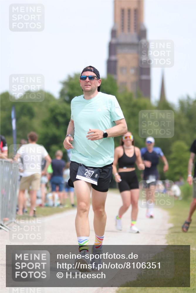 22.06.2025 - Viking Triathlon H.Heesch http://msf.ph/oto/8106351 22.06.2025 14:12:27 Laufen 153, 257 meine-sportfotos.de