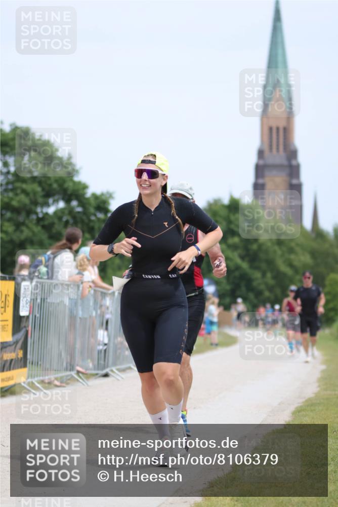 22.06.2025 - Viking Triathlon H.Heesch http://msf.ph/oto/8106379 22.06.2025 13:51:27 Laufen 37, 308 meine-sportfotos.de
