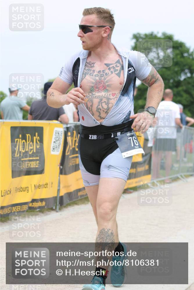 22.06.2025 - Viking Triathlon H.Heesch http://msf.ph/oto/8106381 22.06.2025 14:40:55 Laufen 76, 439, 458 meine-sportfotos.de