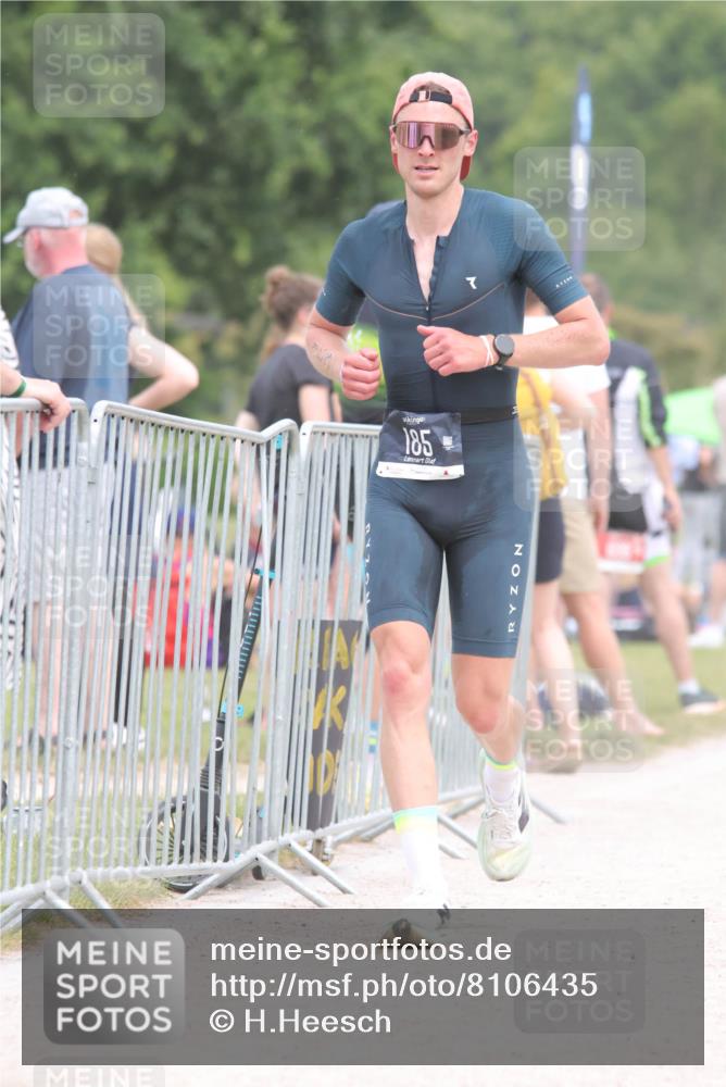 22.06.2025 - Viking Triathlon H.Heesch http://msf.ph/oto/8106435 22.06.2025 14:41:02 Laufen 185, 458 meine-sportfotos.de
