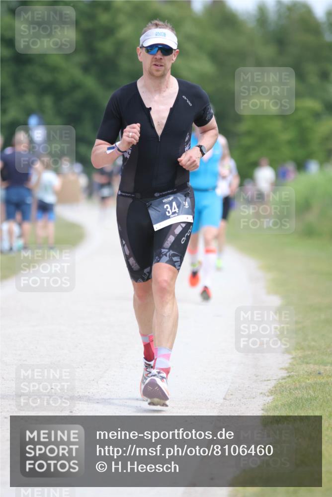 22.06.2025 - Viking Triathlon H.Heesch http://msf.ph/oto/8106460 22.06.2025 14:13:18 Laufen 34, 626, 642 meine-sportfotos.de