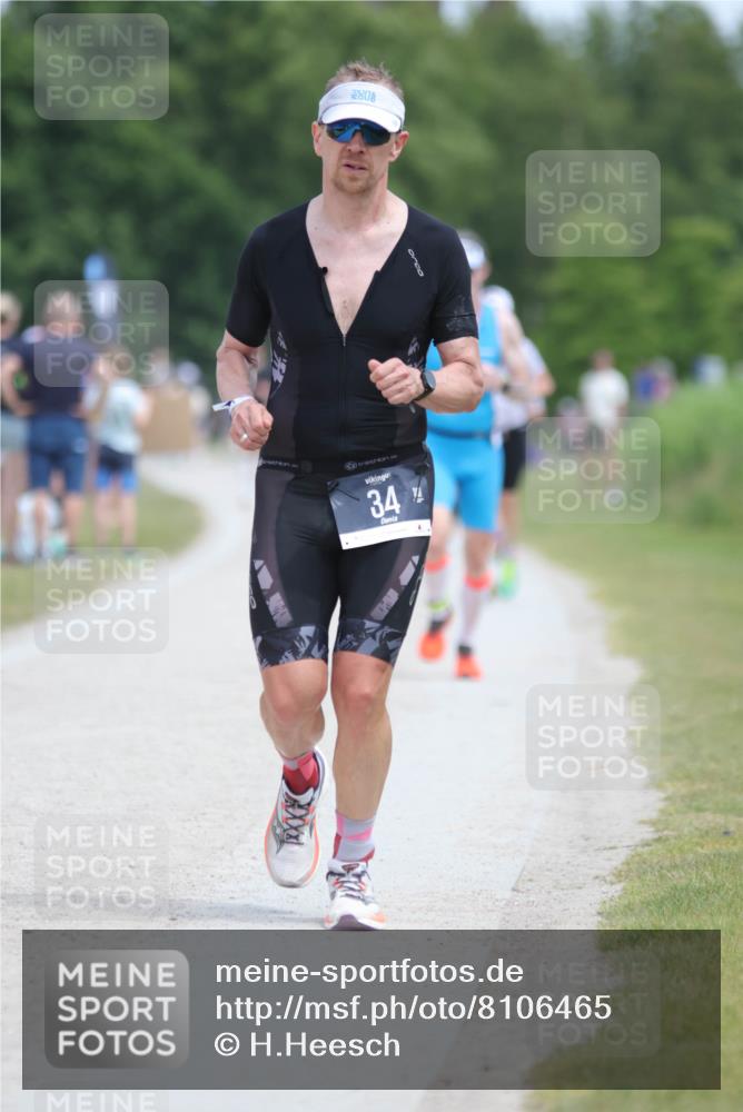 22.06.2025 - Viking Triathlon H.Heesch http://msf.ph/oto/8106465 22.06.2025 14:13:18 Laufen 34, 626, 642 meine-sportfotos.de