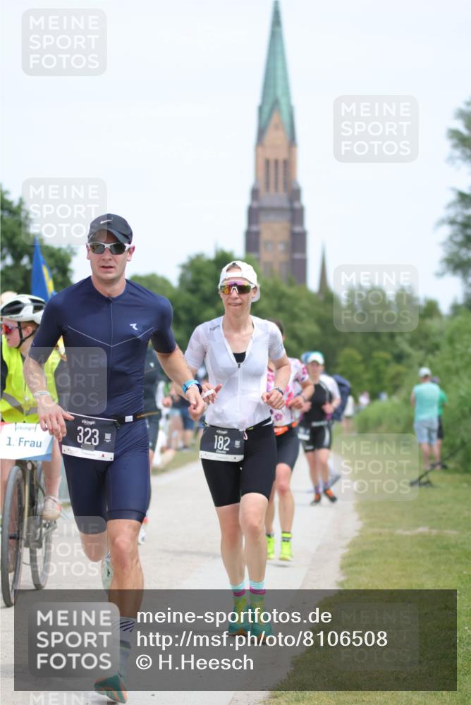 22.06.2025 - Viking Triathlon H.Heesch http://msf.ph/oto/8106508 22.06.2025 14:13:29 Laufen 15, 86, 182, 323, 509, 626 meine-sportfotos.de