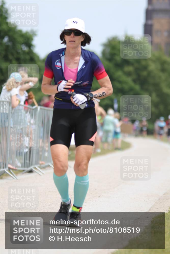 22.06.2025 - Viking Triathlon H.Heesch http://msf.ph/oto/8106519 22.06.2025 13:52:00 Laufen 363, 649 meine-sportfotos.de