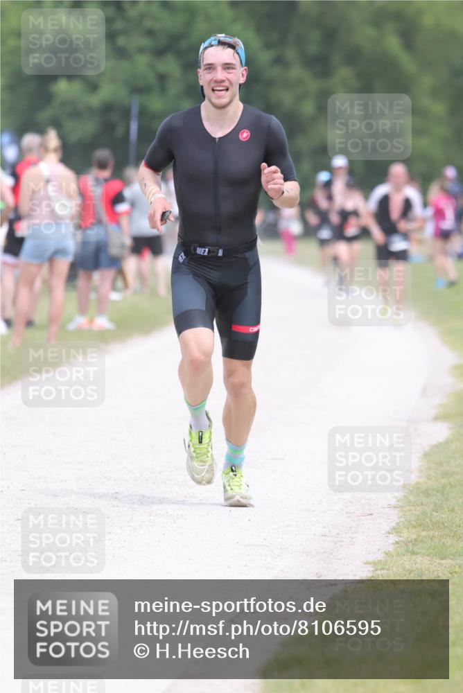22.06.2025 - Viking Triathlon H.Heesch http://msf.ph/oto/8106595 22.06.2025 14:41:23 Laufen 87, 168, 191 meine-sportfotos.de