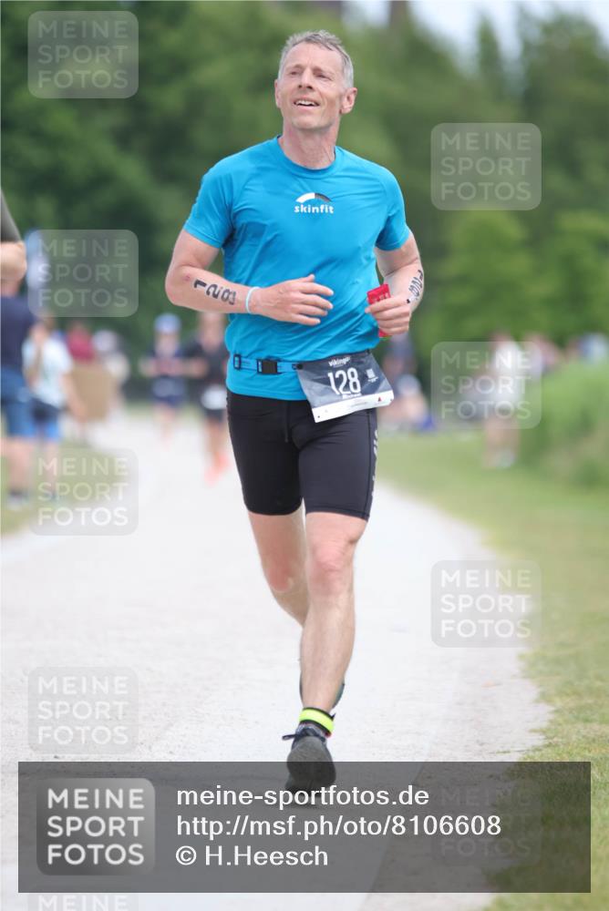 22.06.2025 - Viking Triathlon H.Heesch http://msf.ph/oto/8106608 22.06.2025 14:14:13 Laufen 128, 159, 335 meine-sportfotos.de
