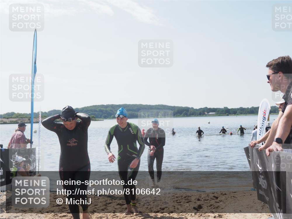 22.06.2025 - Viking Triathlon MichiJ http://msf.ph/oto/8106642 22.06.2025 10:52:31 Schwimmen 136, 490 meine-sportfotos.de