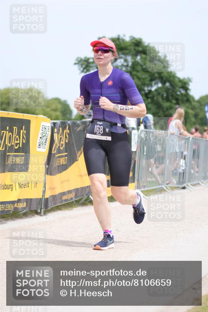22.06.2025 - Viking Triathlon H.Heesch http://msf.ph/oto/8106659 22.06.2025 13:52:42 Laufen 24, 81, 168 meine-sportfotos.de