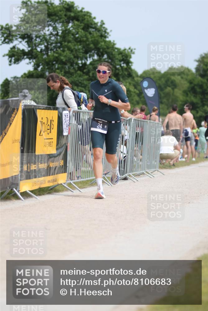 22.06.2025 - Viking Triathlon H.Heesch http://msf.ph/oto/8106683 22.06.2025 13:52:45 Laufen 24, 168 meine-sportfotos.de