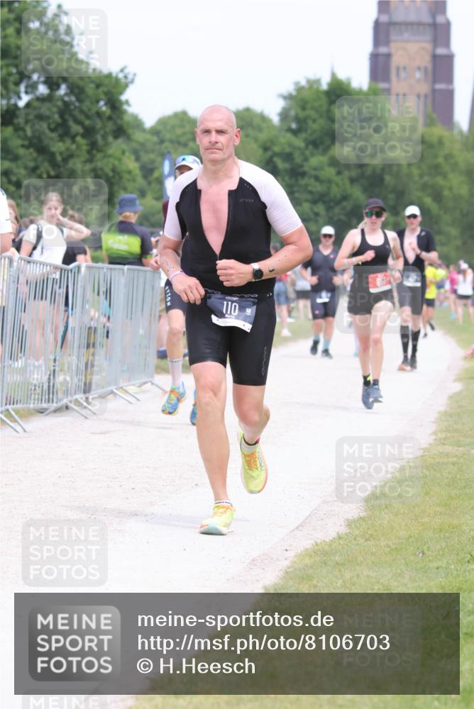 22.06.2025 - Viking Triathlon H.Heesch http://msf.ph/oto/8106703 22.06.2025 14:41:41 Laufen 110, 527, 653 meine-sportfotos.de