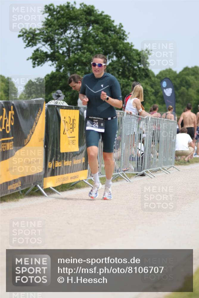 22.06.2025 - Viking Triathlon H.Heesch http://msf.ph/oto/8106707 22.06.2025 13:52:45 Laufen 24, 168 meine-sportfotos.de