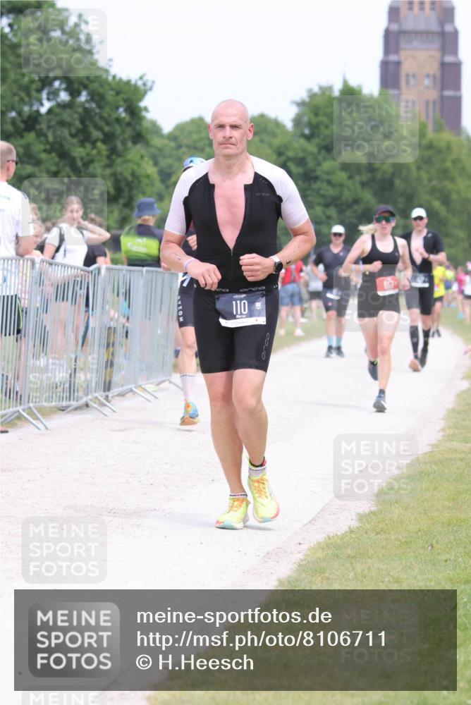22.06.2025 - Viking Triathlon H.Heesch http://msf.ph/oto/8106711 22.06.2025 14:41:41 Laufen 110, 527, 653 meine-sportfotos.de