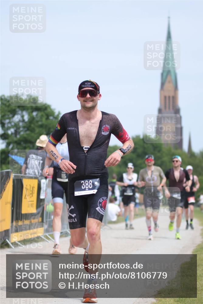 22.06.2025 - Viking Triathlon H.Heesch http://msf.ph/oto/8106779 22.06.2025 14:17:13 Laufen 115, 135, 238, 388, 431, 464, 635 meine-sportfotos.de