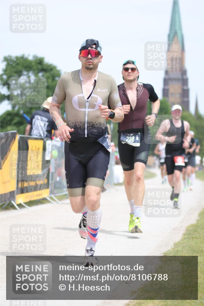 22.06.2025 - Viking Triathlon H.Heesch http://msf.ph/oto/8106788 22.06.2025 14:17:17 Laufen 40, 115, 203, 238, 388, 431, 464, 635 meine-sportfotos.de
