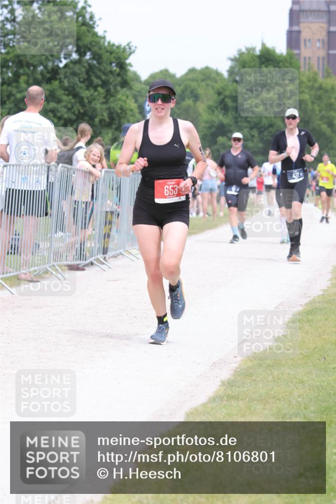 22.06.2025 - Viking Triathlon H.Heesch http://msf.ph/oto/8106801 22.06.2025 14:41:44 Laufen 110, 427, 527, 653 meine-sportfotos.de