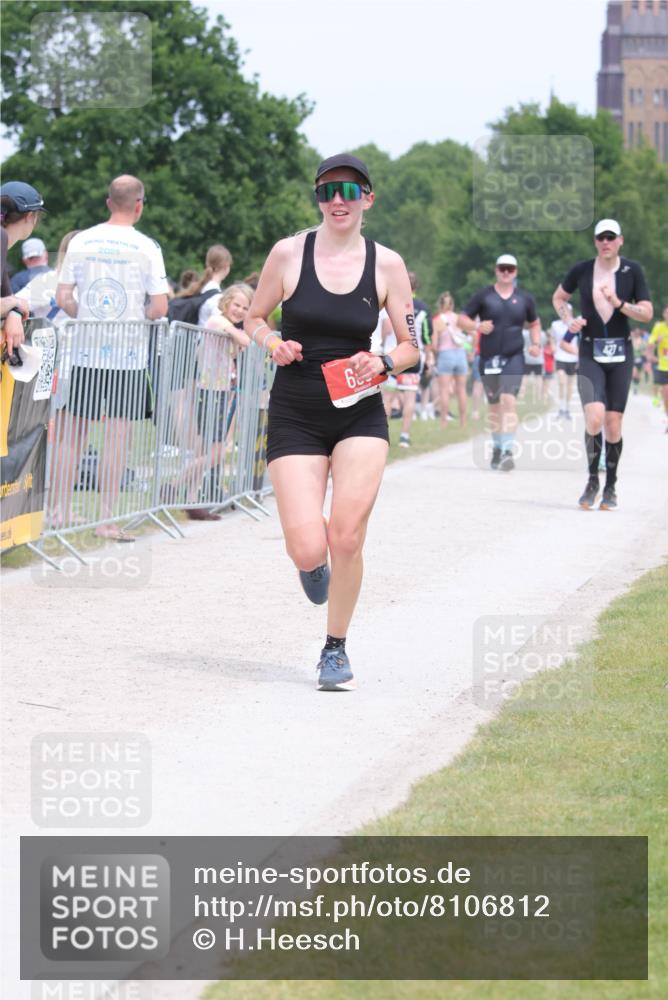 22.06.2025 - Viking Triathlon H.Heesch http://msf.ph/oto/8106812 22.06.2025 14:41:45 Laufen 110, 427, 527, 653 meine-sportfotos.de