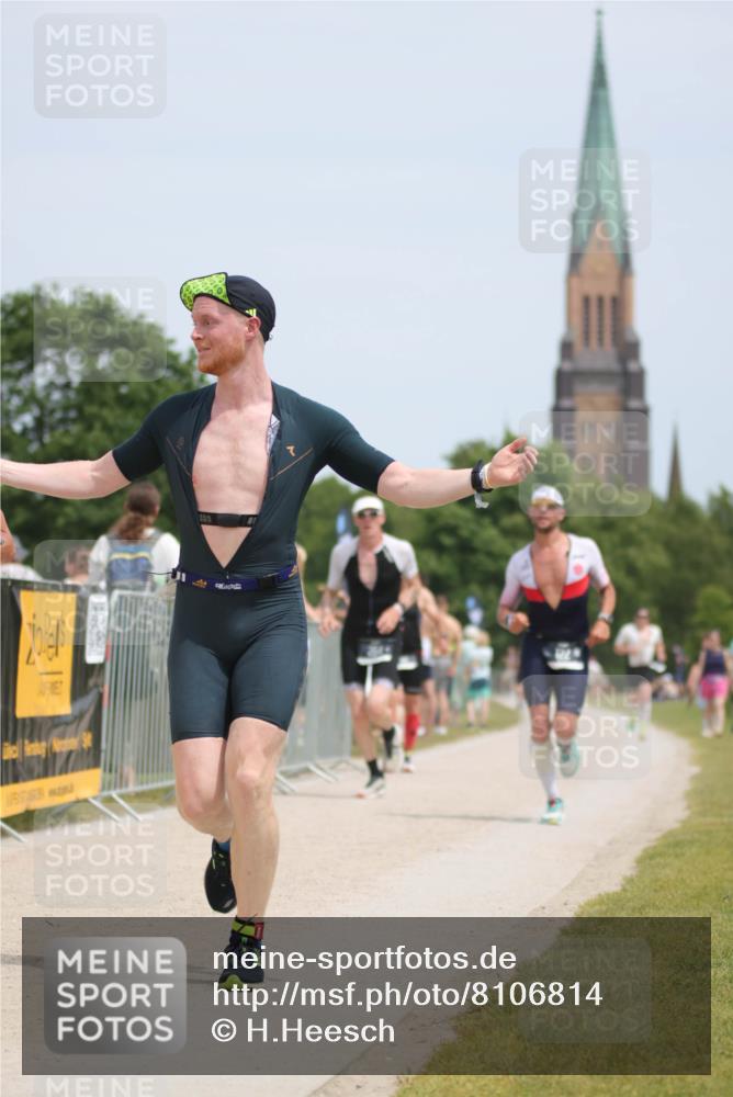 22.06.2025 - Viking Triathlon H.Heesch http://msf.ph/oto/8106814 22.06.2025 13:53:13 Laufen 122, 264, 550, 662 meine-sportfotos.de