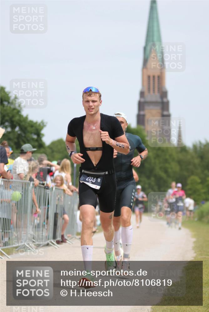 22.06.2025 - Viking Triathlon H.Heesch http://msf.ph/oto/8106819 22.06.2025 14:17:22 Laufen 40, 203, 238, 431, 480, 635 meine-sportfotos.de