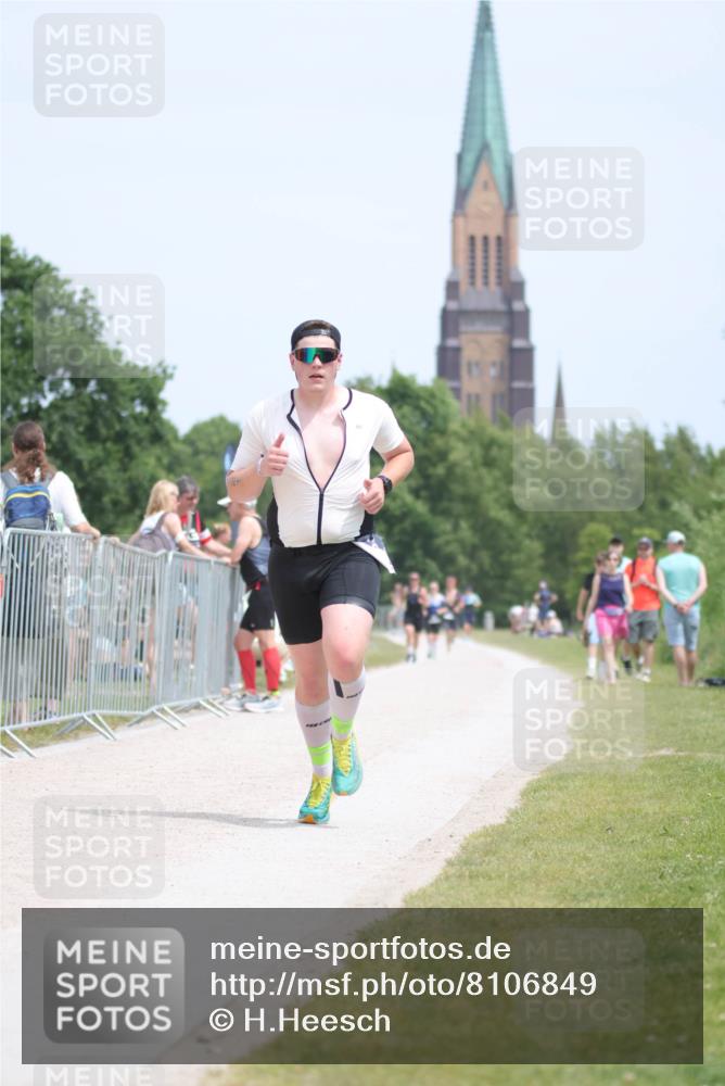 22.06.2025 - Viking Triathlon H.Heesch http://msf.ph/oto/8106849 22.06.2025 13:53:24 Laufen 21 meine-sportfotos.de