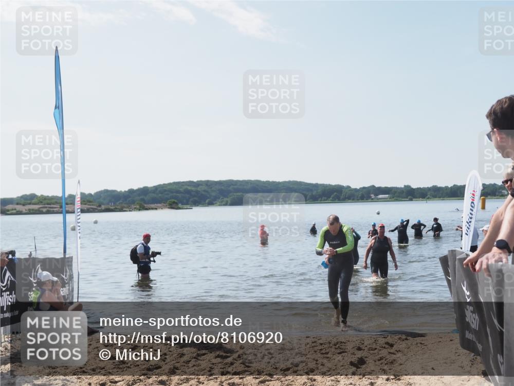 22.06.2025 - Viking Triathlon MichiJ http://msf.ph/oto/8106920 22.06.2025 10:53:06 Schwimmen 160, 165, 319, 470, 640 meine-sportfotos.de
