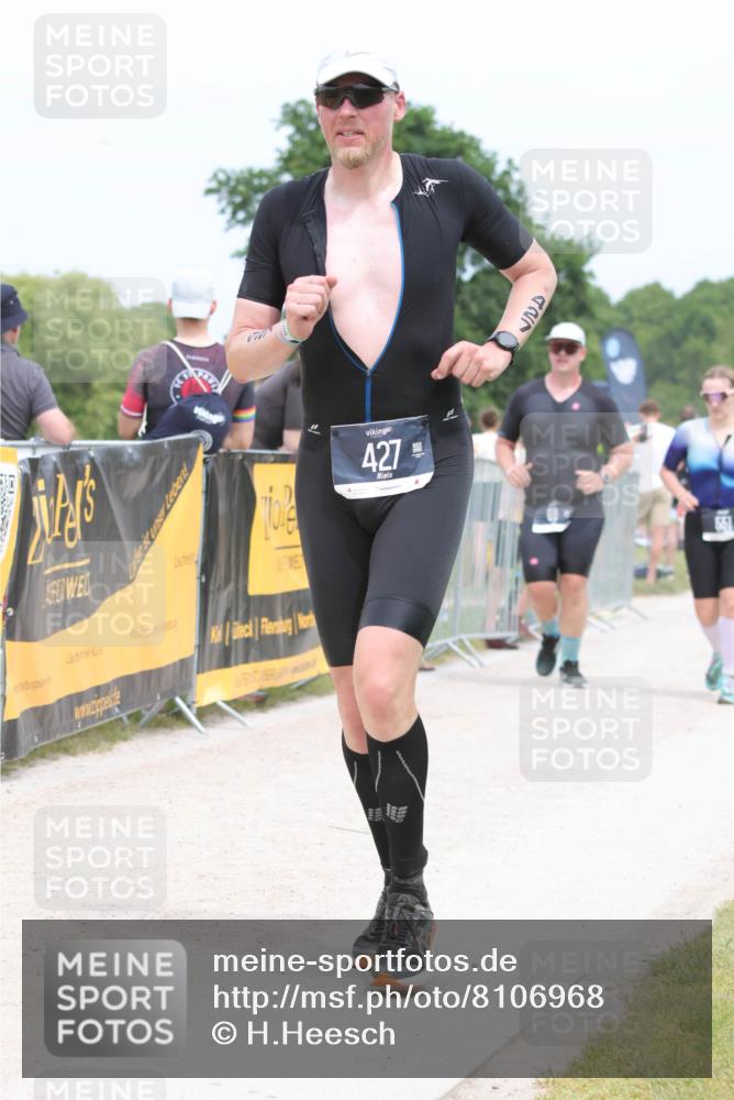 22.06.2025 - Viking Triathlon H.Heesch http://msf.ph/oto/8106968 22.06.2025 14:41:51 Laufen 69, 125, 427, 551, 637 meine-sportfotos.de