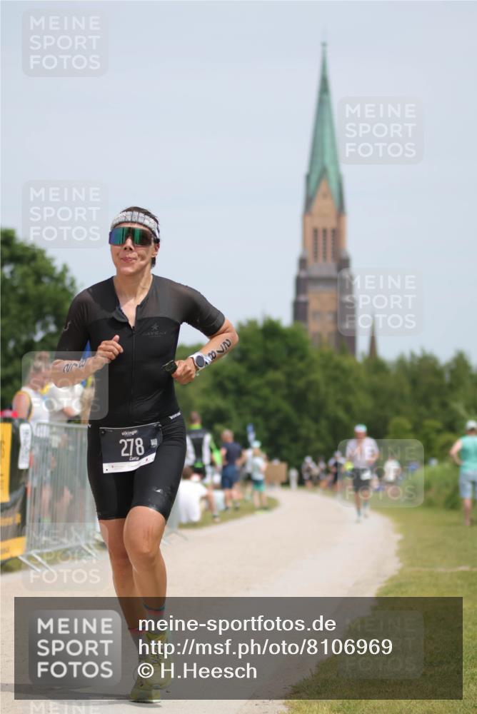 22.06.2025 - Viking Triathlon H.Heesch http://msf.ph/oto/8106969 22.06.2025 14:18:11 Laufen 278 meine-sportfotos.de