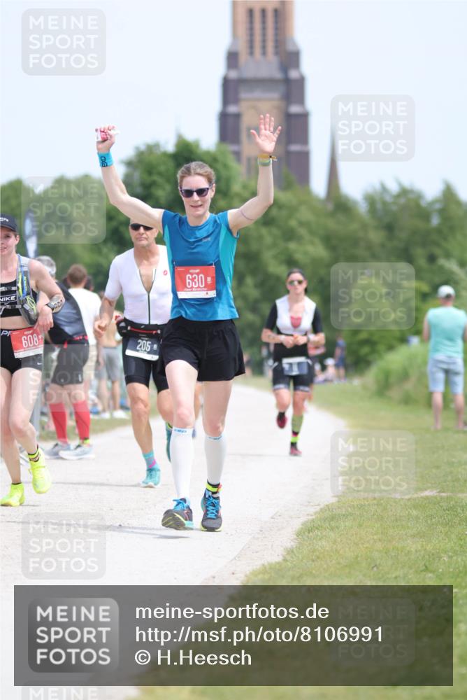 22.06.2025 - Viking Triathlon H.Heesch http://msf.ph/oto/8106991 22.06.2025 13:54:08 Laufen 11, 205, 608, 630 meine-sportfotos.de