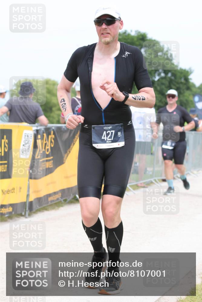 22.06.2025 - Viking Triathlon H.Heesch http://msf.ph/oto/8107001 22.06.2025 14:41:51 Laufen 69, 125, 427, 551, 637 meine-sportfotos.de