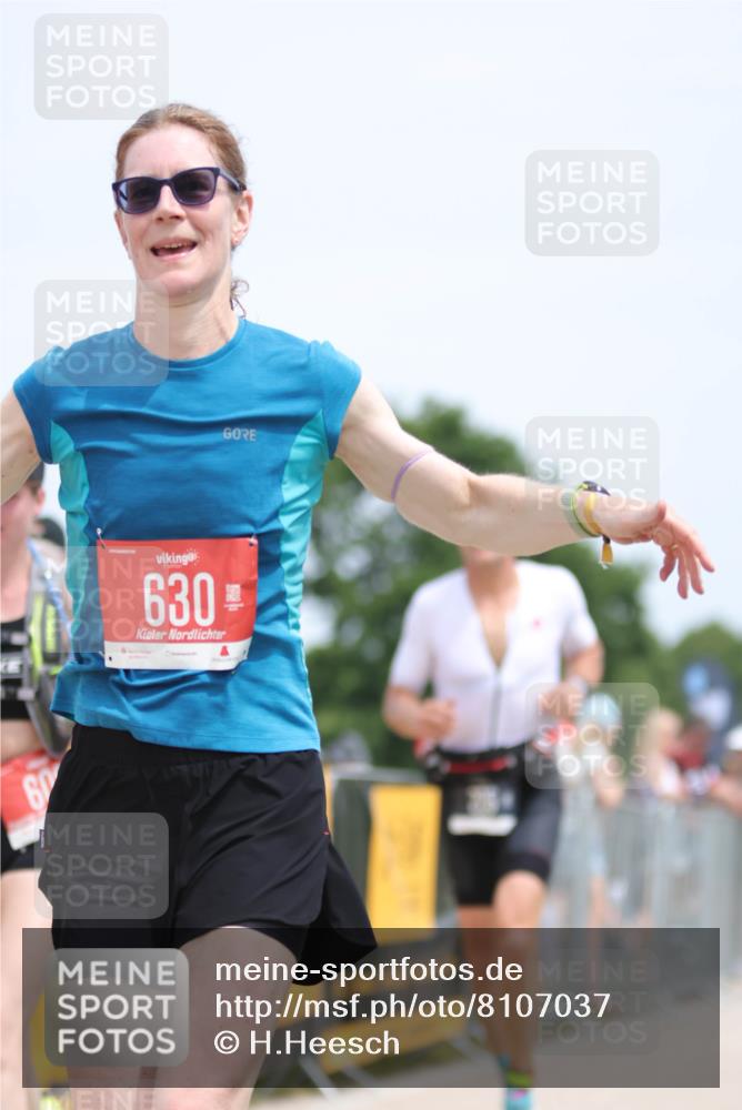 22.06.2025 - Viking Triathlon H.Heesch http://msf.ph/oto/8107037 22.06.2025 13:54:11 Laufen 11, 205, 531, 608, 630 meine-sportfotos.de