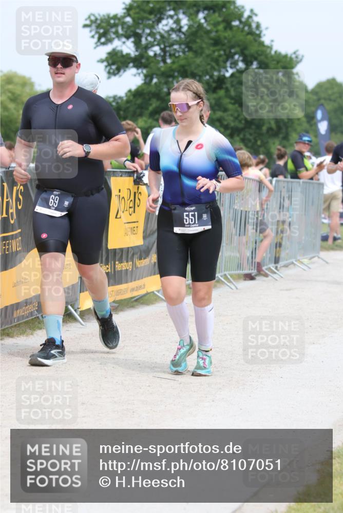 22.06.2025 - Viking Triathlon H.Heesch http://msf.ph/oto/8107051 22.06.2025 14:41:53 Laufen 69, 125, 427, 551, 637 meine-sportfotos.de