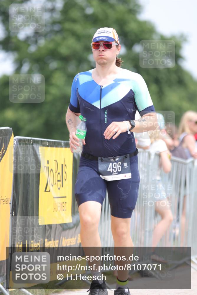 22.06.2025 - Viking Triathlon H.Heesch http://msf.ph/oto/8107071 22.06.2025 13:54:21 Laufen 90, 496, 531 meine-sportfotos.de