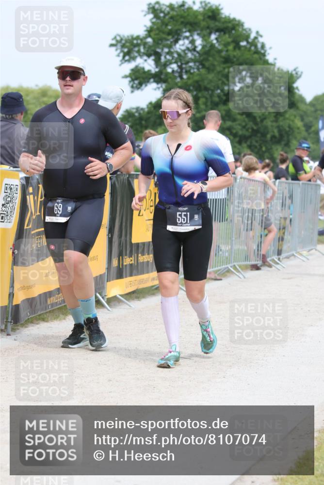 22.06.2025 - Viking Triathlon H.Heesch http://msf.ph/oto/8107074 22.06.2025 14:41:54 Laufen 69, 125, 427, 551, 637 meine-sportfotos.de