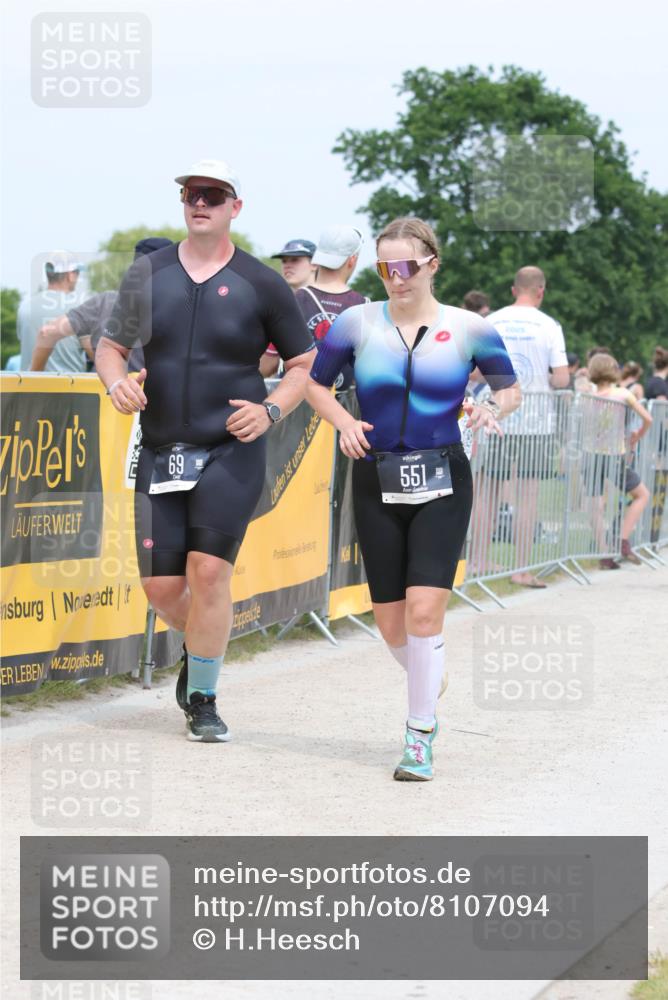 22.06.2025 - Viking Triathlon H.Heesch http://msf.ph/oto/8107094 22.06.2025 14:41:54 Laufen 69, 125, 427, 551, 637 meine-sportfotos.de