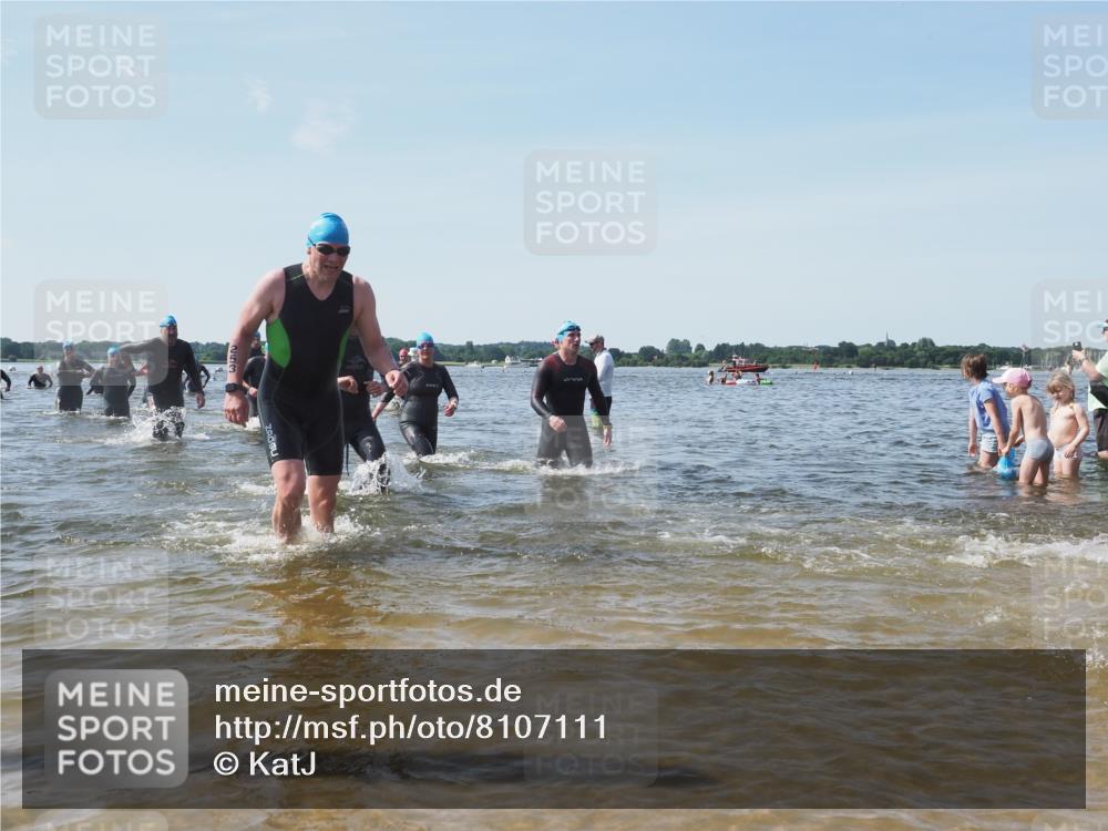 22.06.2025 - Viking Triathlon KatJ http://msf.ph/oto/8107111 22.06.2025 10:37:32 Schwimmen 21, 34, 131, 141, 163, 177, 180, 187, 245, 253, 312, 316, 344, 456, 506, 614, 639 meine-sportfotos.de