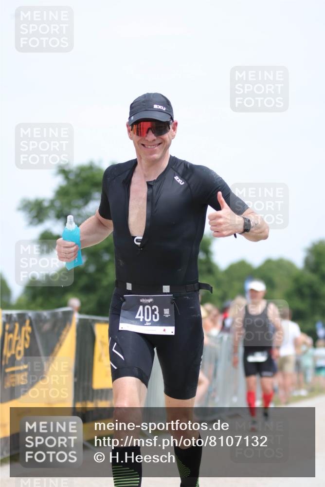 22.06.2025 - Viking Triathlon H.Heesch http://msf.ph/oto/8107132 22.06.2025 13:54:34 Laufen 141, 188, 403 meine-sportfotos.de
