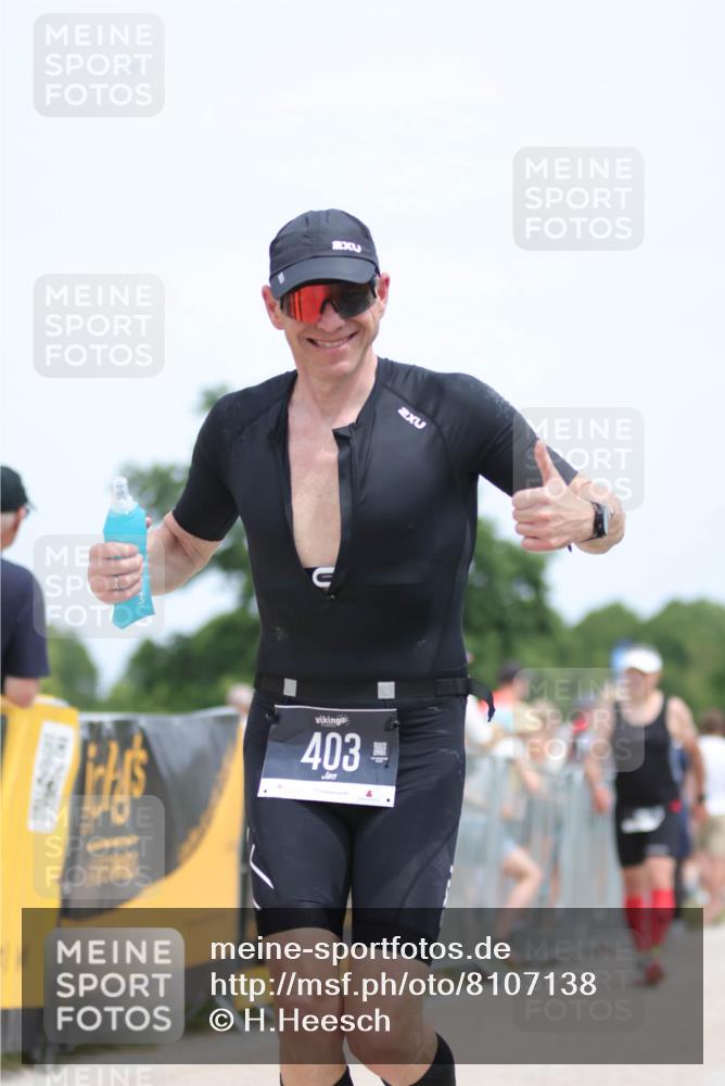 22.06.2025 - Viking Triathlon H.Heesch http://msf.ph/oto/8107138 22.06.2025 13:54:34 Laufen 141, 188, 403 meine-sportfotos.de