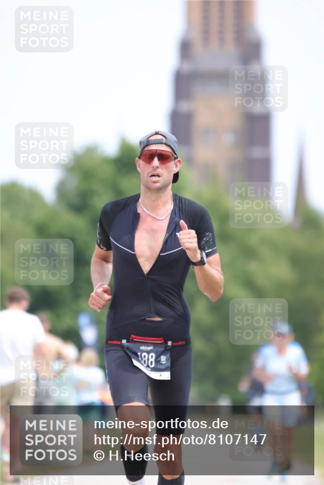 22.06.2025 - Viking Triathlon H.Heesch http://msf.ph/oto/8107147 22.06.2025 13:54:38 Laufen 141, 188, 403 meine-sportfotos.de