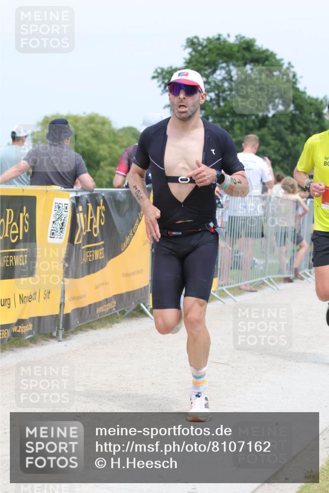 22.06.2025 - Viking Triathlon H.Heesch http://msf.ph/oto/8107162 22.06.2025 14:41:56 Laufen 69, 125, 551, 637 meine-sportfotos.de