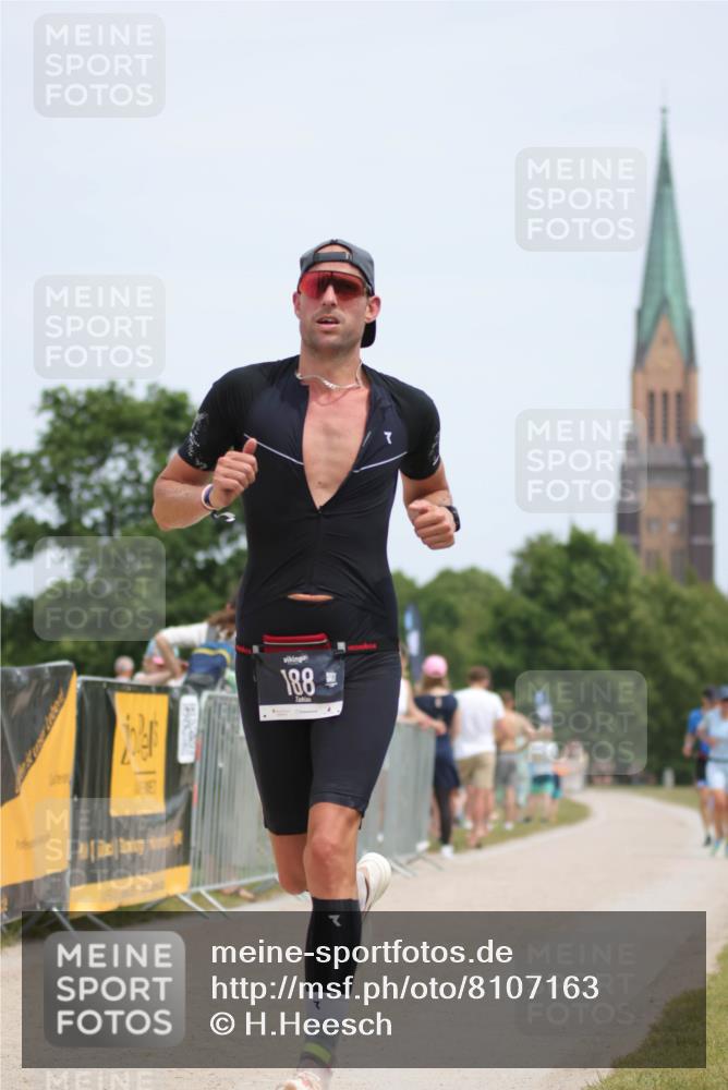 22.06.2025 - Viking Triathlon H.Heesch http://msf.ph/oto/8107163 22.06.2025 13:54:41 Laufen 141, 188 meine-sportfotos.de