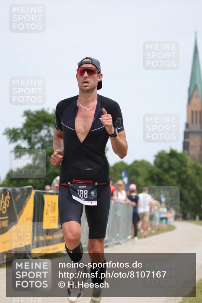 22.06.2025 - Viking Triathlon H.Heesch http://msf.ph/oto/8107167 22.06.2025 13:54:41 Laufen 141, 188 meine-sportfotos.de