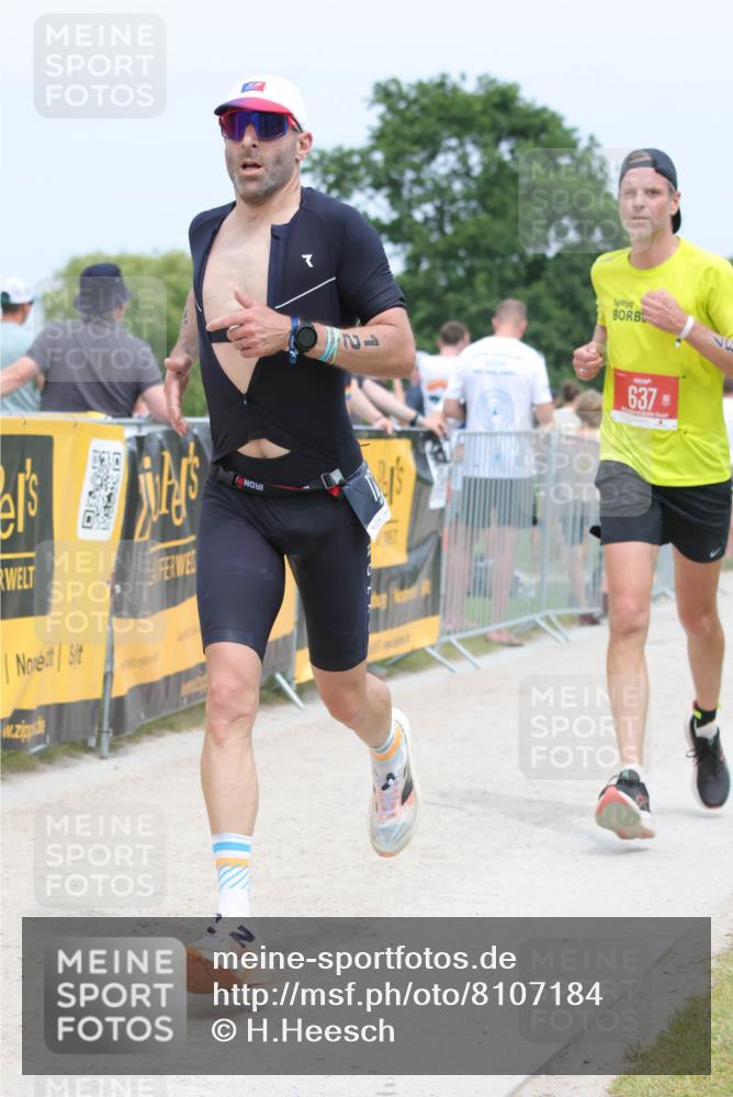 22.06.2025 - Viking Triathlon H.Heesch http://msf.ph/oto/8107184 22.06.2025 14:41:57 Laufen 69, 125, 184, 551, 637 meine-sportfotos.de