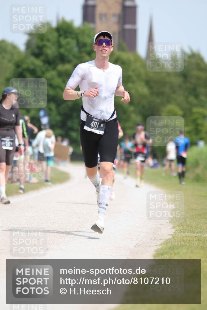 22.06.2025 - Viking Triathlon H.Heesch http://msf.ph/oto/8107210 22.06.2025 14:19:49 Laufen 401 meine-sportfotos.de