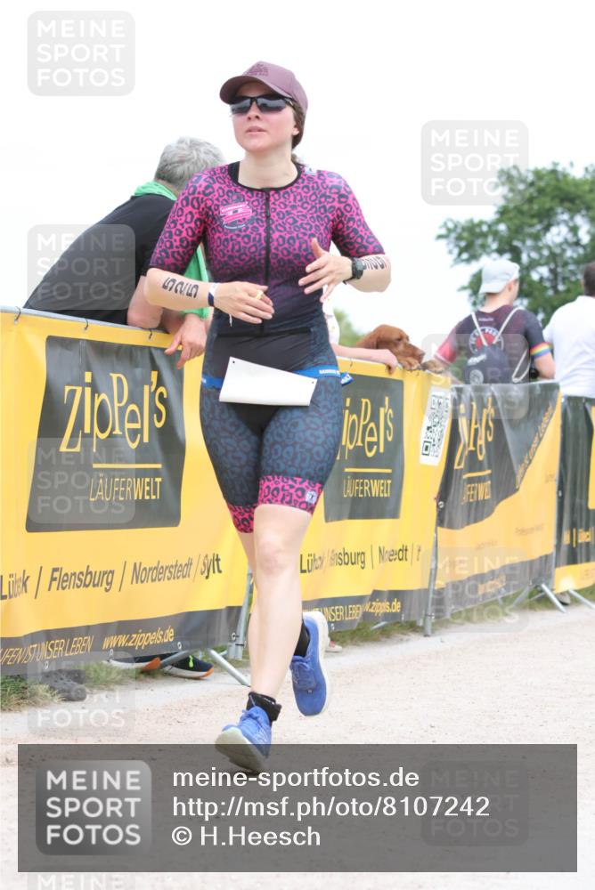 22.06.2025 - Viking Triathlon H.Heesch http://msf.ph/oto/8107242 22.06.2025 14:31:10 Laufen 186, 525 meine-sportfotos.de