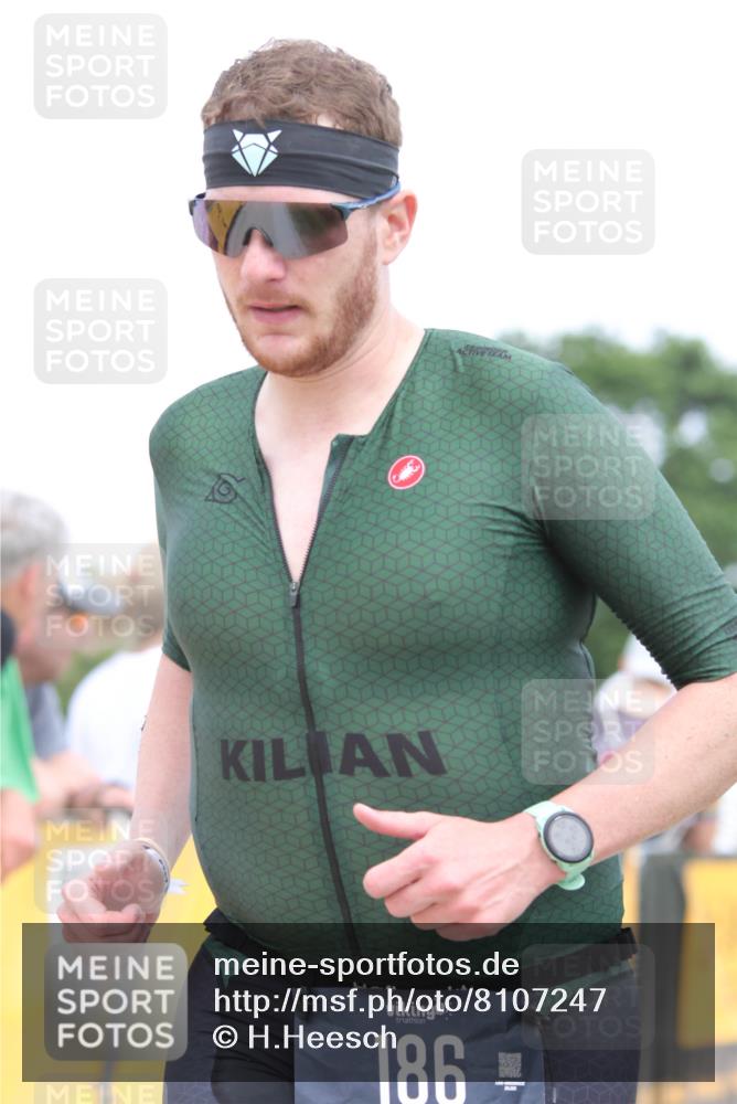 22.06.2025 - Viking Triathlon H.Heesch http://msf.ph/oto/8107247 22.06.2025 14:31:19 Laufen 186, 265 meine-sportfotos.de