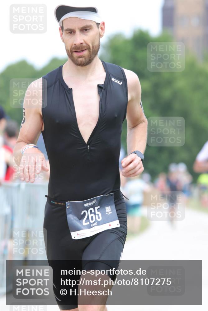 22.06.2025 - Viking Triathlon H.Heesch http://msf.ph/oto/8107275 22.06.2025 14:31:22 Laufen 55, 186, 265 meine-sportfotos.de
