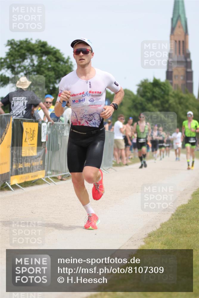 22.06.2025 - Viking Triathlon H.Heesch http://msf.ph/oto/8107309 22.06.2025 13:55:24 Laufen 183, 399, 453, 521 meine-sportfotos.de