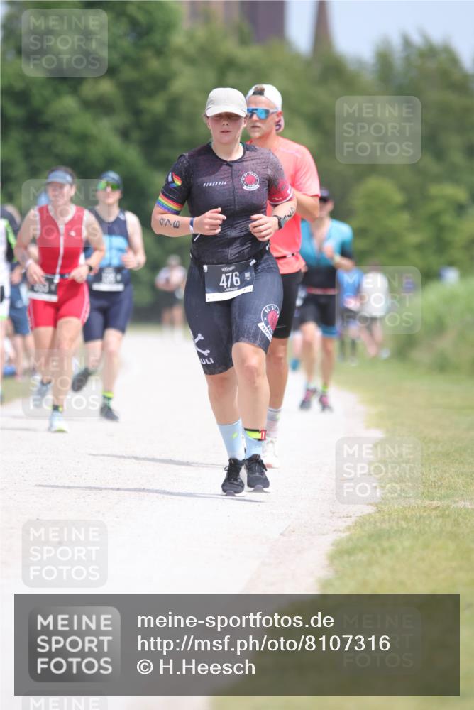 22.06.2025 - Viking Triathlon H.Heesch http://msf.ph/oto/8107316 22.06.2025 14:20:03 Laufen 332, 476, 524, 644 meine-sportfotos.de