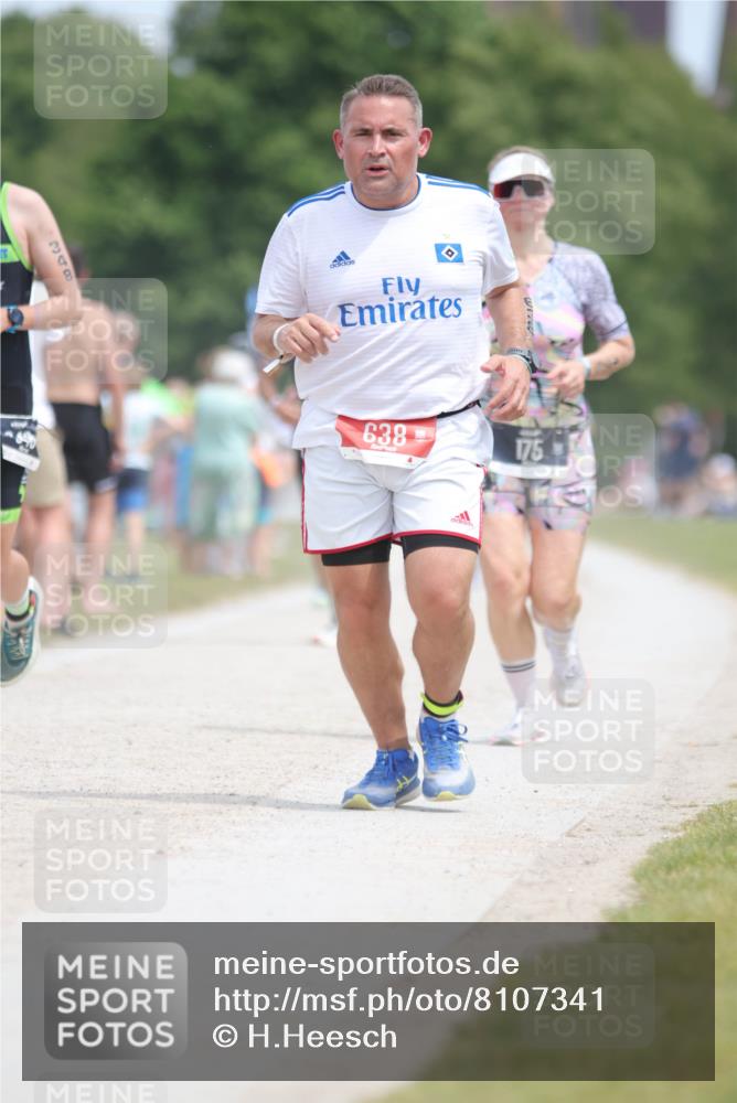 22.06.2025 - Viking Triathlon H.Heesch http://msf.ph/oto/8107341 22.06.2025 13:55:34 Laufen 175, 296, 348, 463, 507, 526, 638 meine-sportfotos.de