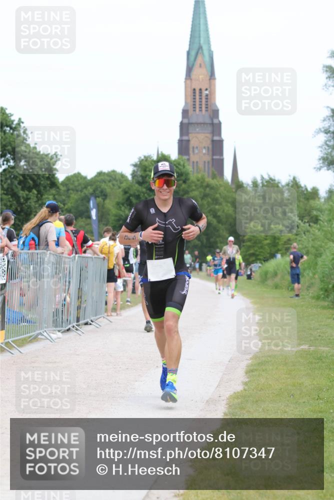 22.06.2025 - Viking Triathlon H.Heesch http://msf.ph/oto/8107347 22.06.2025 14:31:34 Laufen 365, 395 meine-sportfotos.de