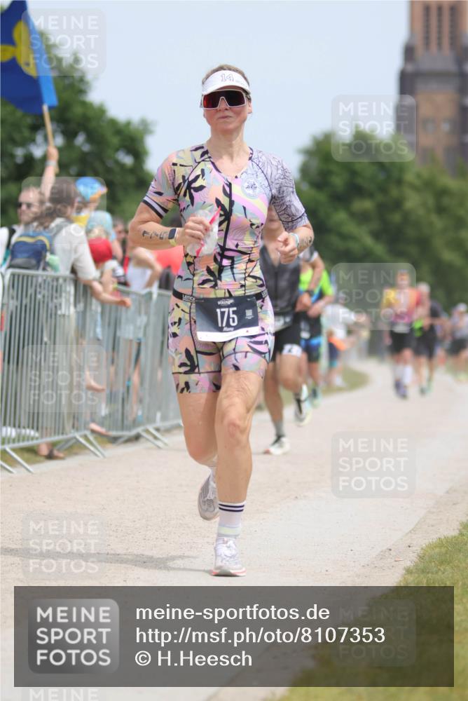 22.06.2025 - Viking Triathlon H.Heesch http://msf.ph/oto/8107353 22.06.2025 13:55:38 Laufen 29, 175, 348, 463, 526, 638 meine-sportfotos.de